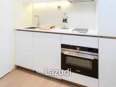 1 Bed 1 Bath 50.73 SQ.M. The Strand Thonglor