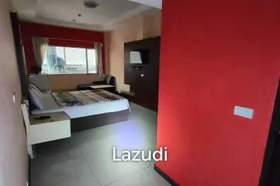 Commercial Building for rent in Silom