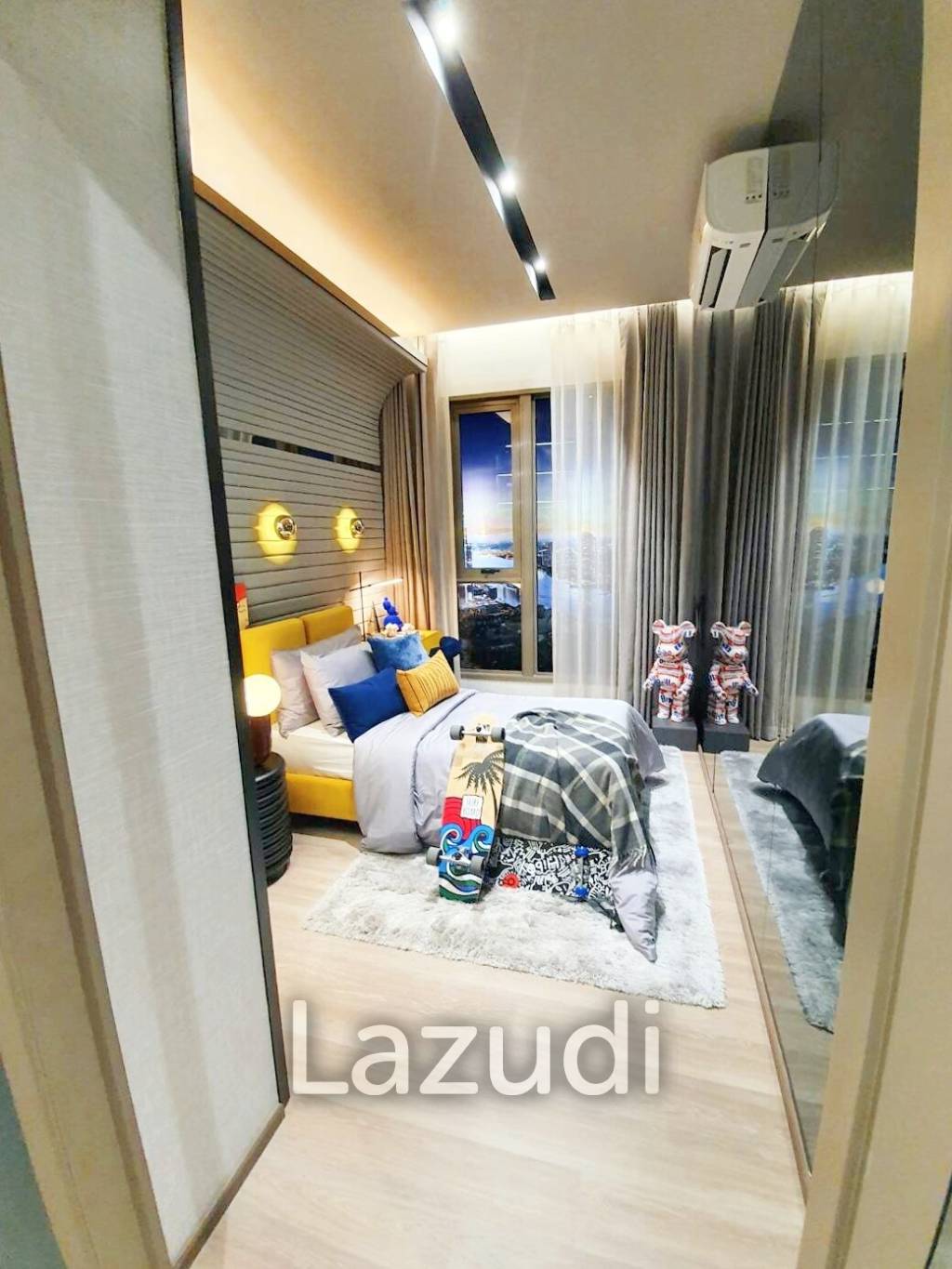 2 Bed 2 Bath 109.29 SQ.M RHYTHM Charoenkrung Pavilion