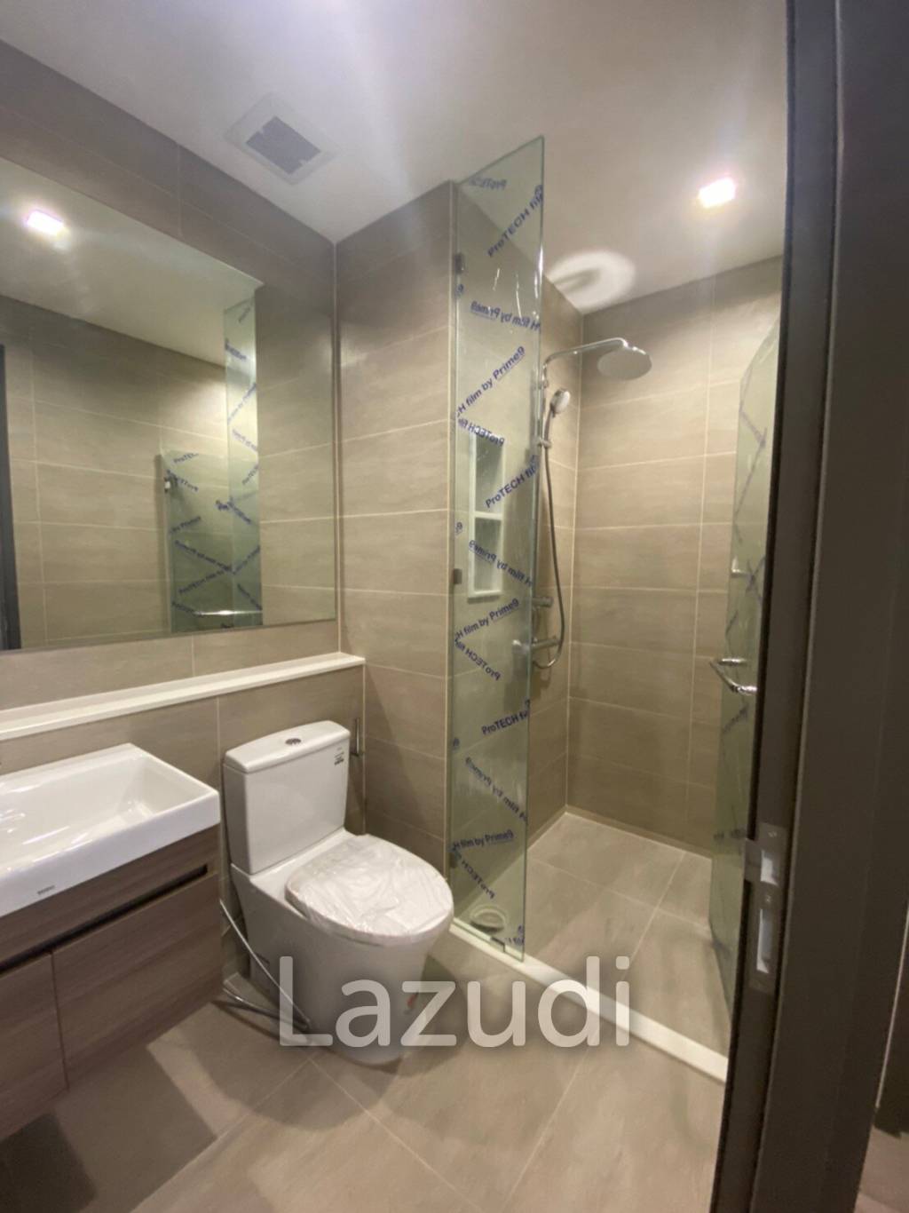 3 Bed 3 Bath 133.66 SQ.M RHYTHM Charoenkrung Pavilion