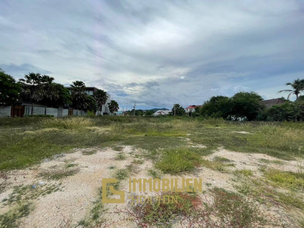 3,360 metro cuadrado Terreno de Venta