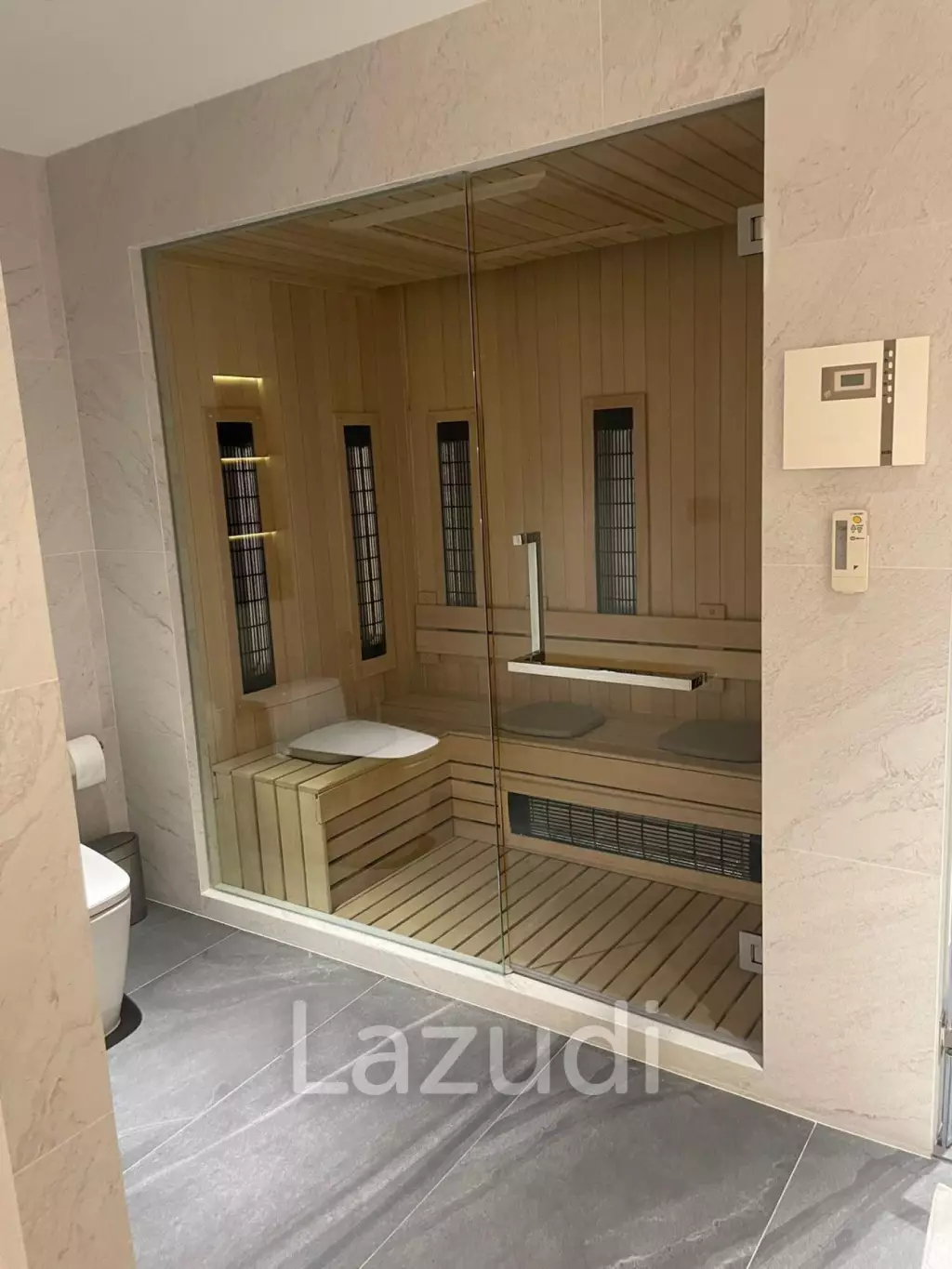4 Bed 4 Bath 257 SQ.M The Rise Sukhumvit 39