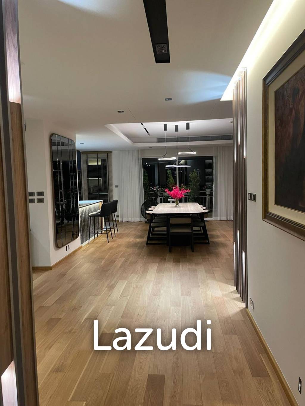 4 Bed 4 Bath 257 SQ.M The Rise Sukhumvit 39