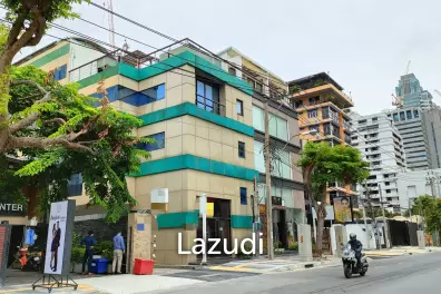 Super Prime Location Commercial Building for rent in Langsuan