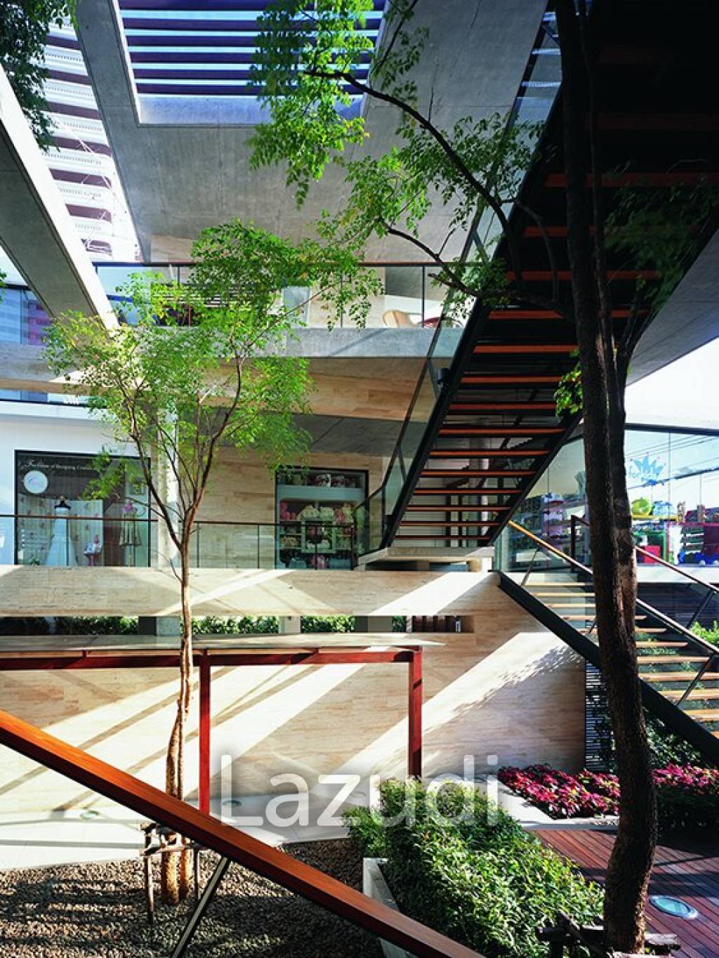 50SQM Community Area Prime Phrom Phong Retail Space - 3rd floor