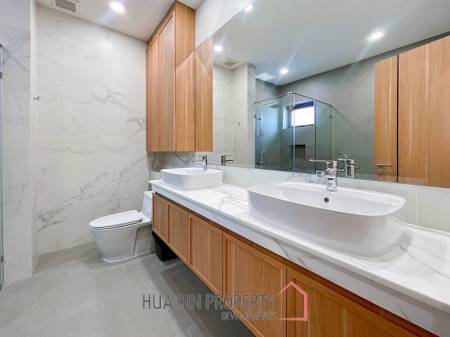 La Felice: New luxury 3 bed pool villa close to town