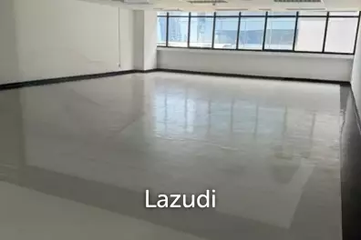 Premium Office Space for Sale in Phyathai
