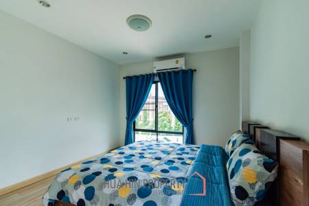 LA VALLE TOWN 3 : 3 bed two storey built-in kitchen