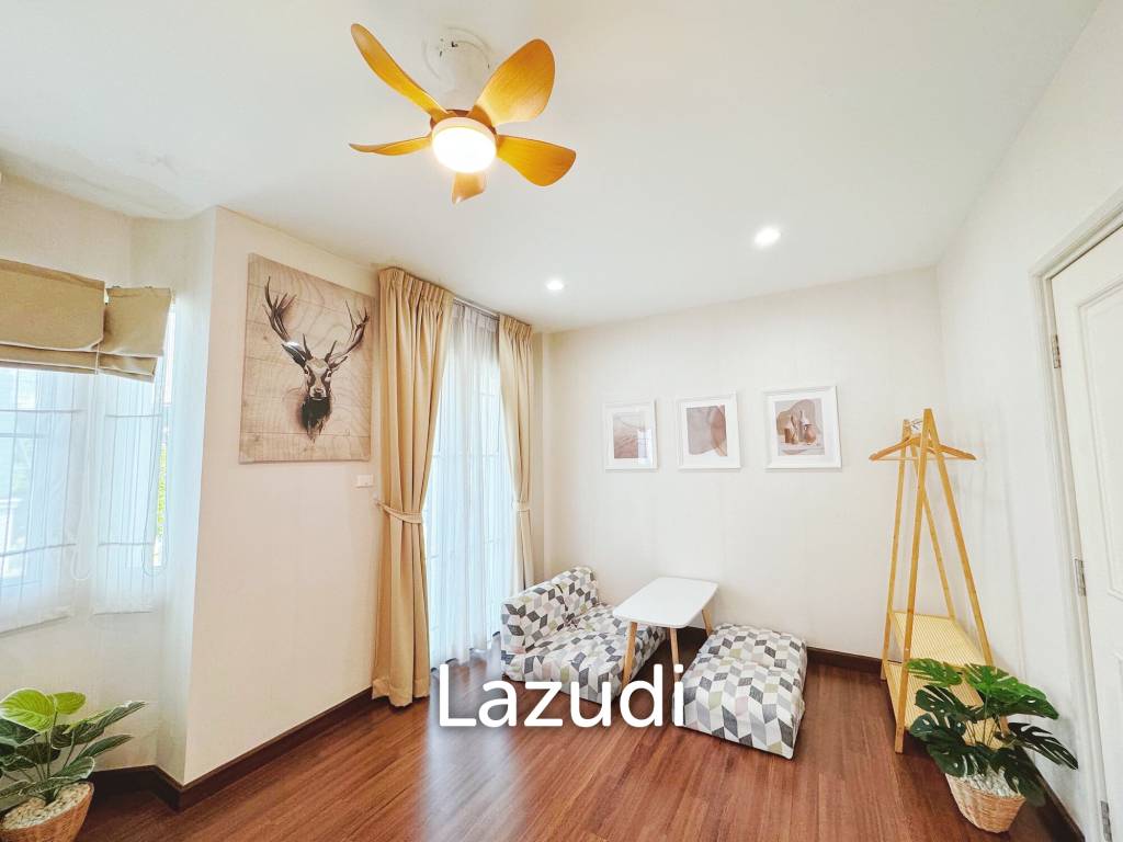 3 Bed 3 Bath 200 SQ.M Townhouse in Sukhumvit 62