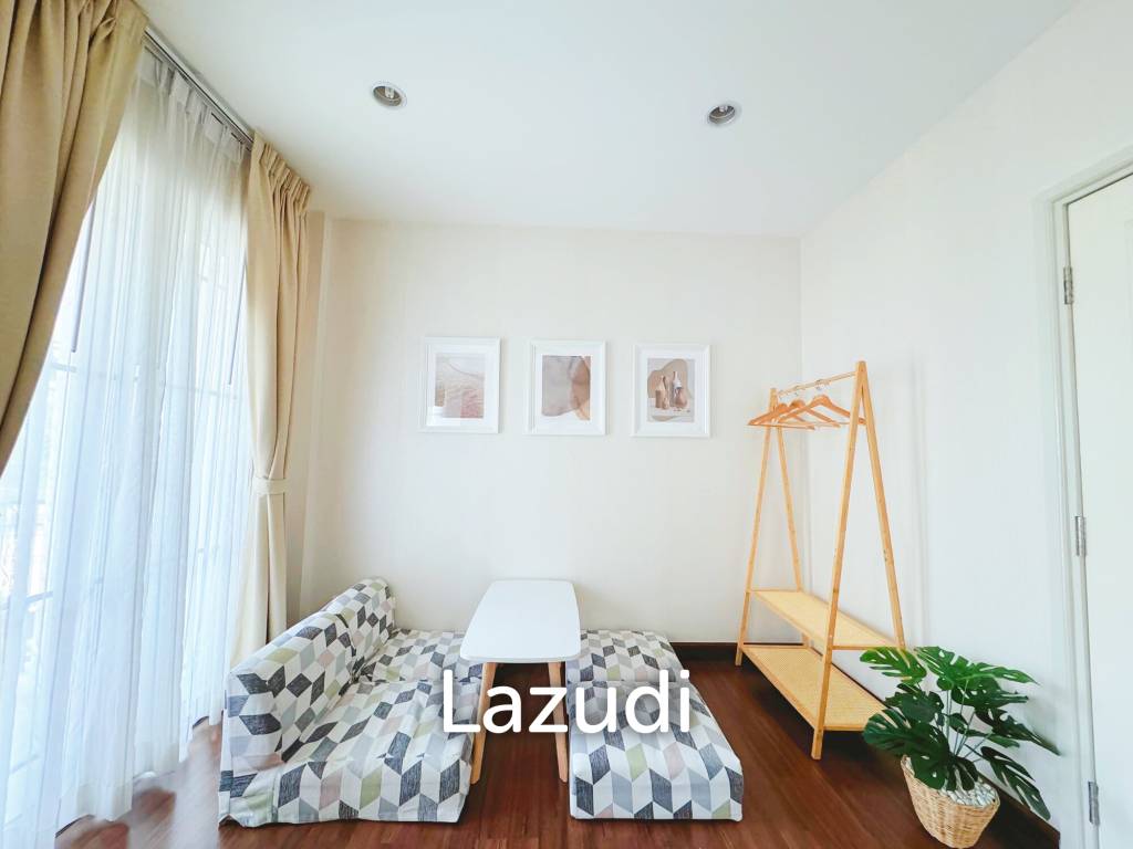 3 Bed 3 Bath 200 SQ.M Townhouse in Sukhumvit 62