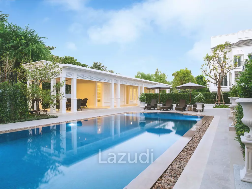 3 Bed 3 Bath 200 SQ.M Townhouse in Sukhumvit 62
