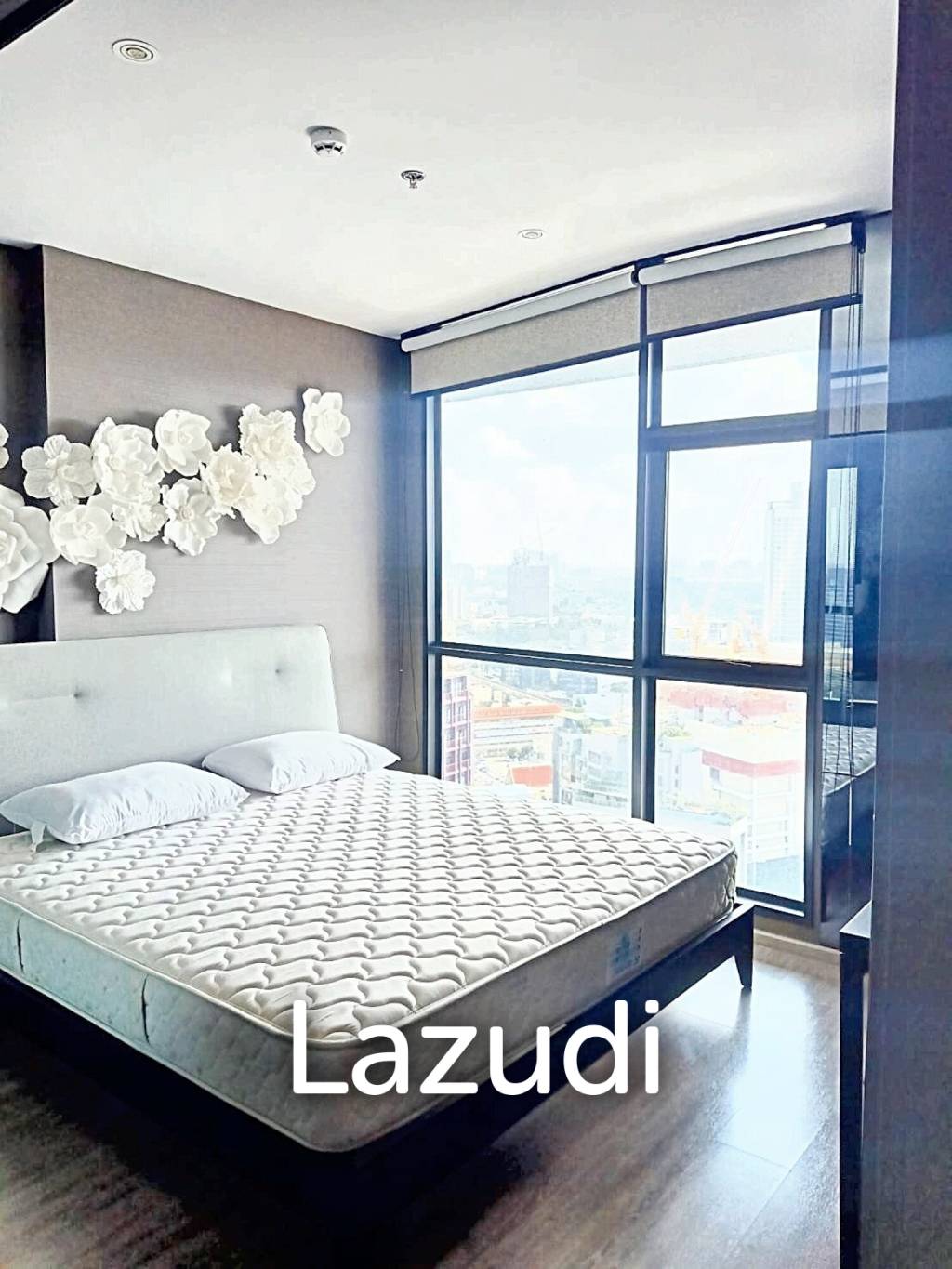 1 Bedroom 1 Bathroom 35 SQ.M at RHYTHM Ekkamai