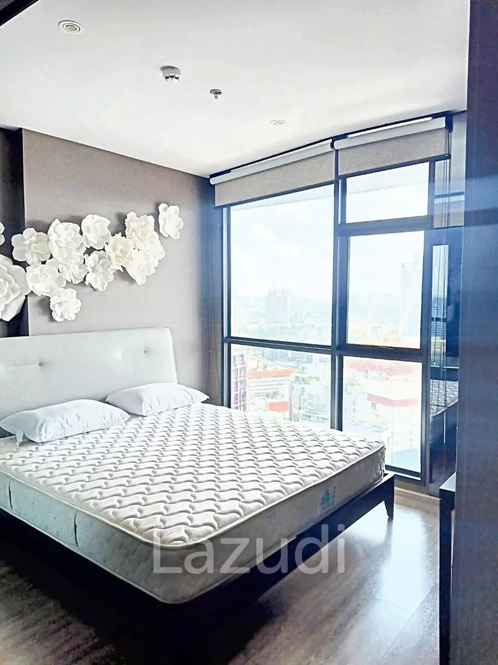 1 Bedroom 1 Bathroom 35 SQ.M at RHYTHM Ekkamai