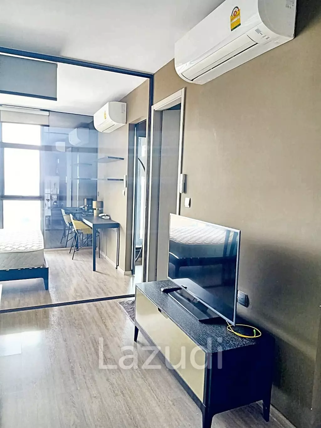1 Bedroom 1 Bathroom 35 SQ.M at RHYTHM Ekkamai
