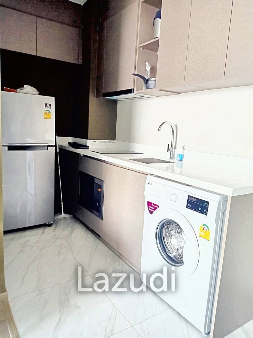 1 Bedroom 1 Bathroom 35 SQ.M at RHYTHM Ekkamai