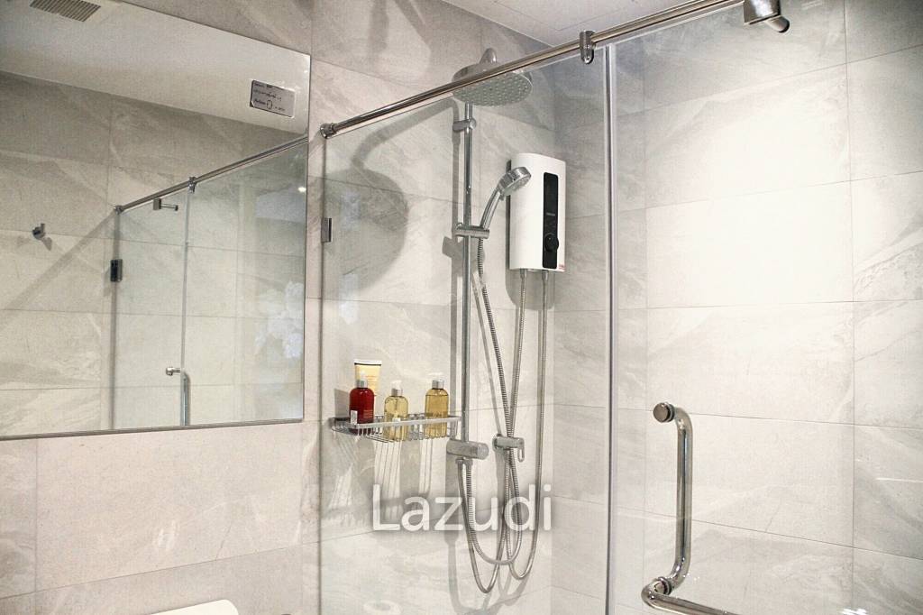 1 Bedroom 1 Bathroom 35 SQ.M at RHYTHM Ekkamai