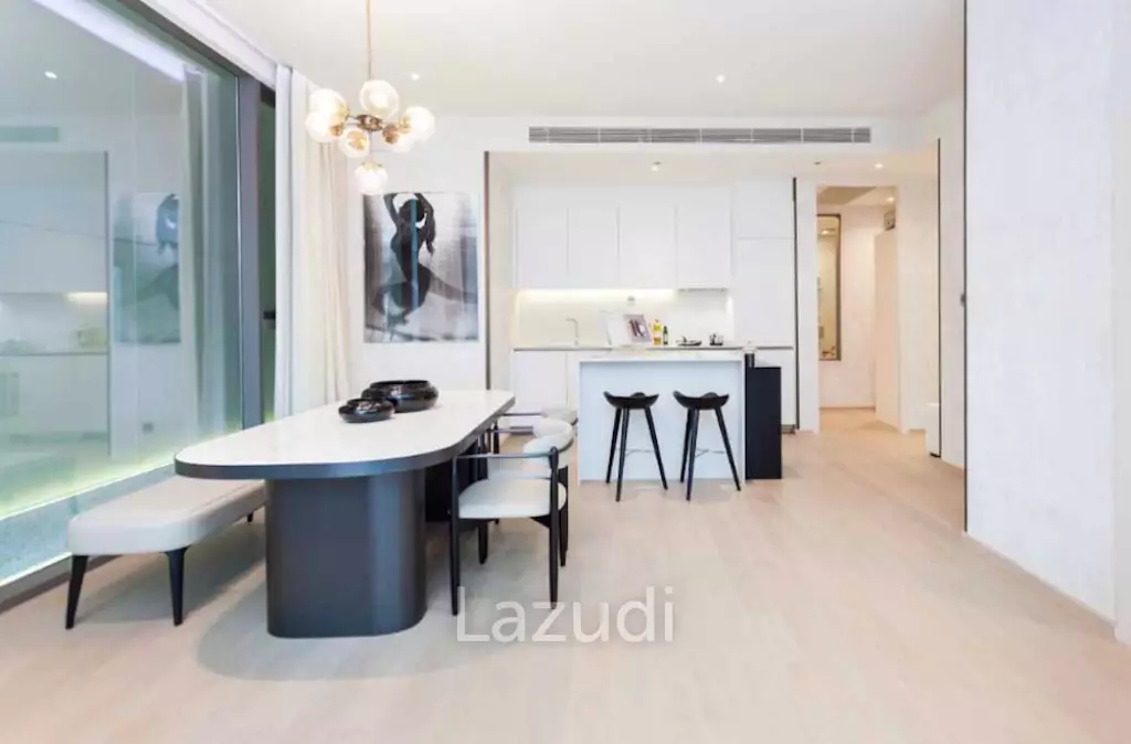 2 Bed 2 Bath 75.78 SQ.M. The Strand Thonglor