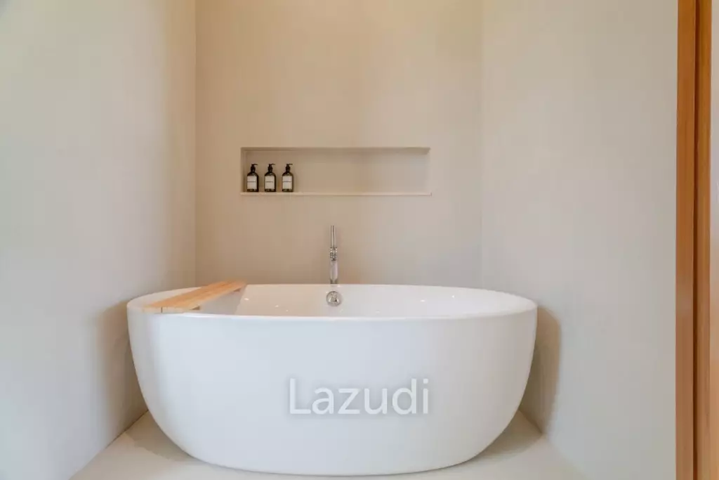 A luxurious 3-Bedroom Pool villa near Rawai Beach