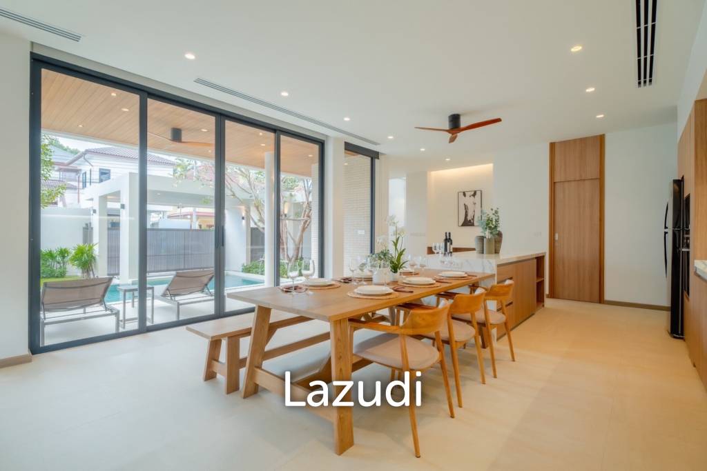 A luxurious 3-Bedroom Pool villa near Rawai Beach