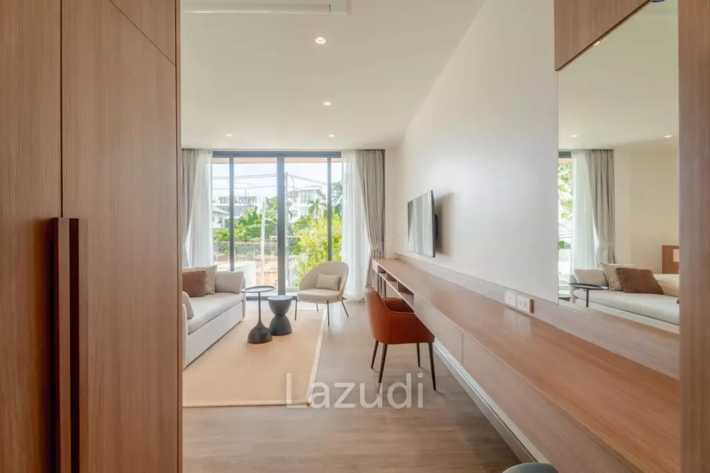 A luxurious 3-Bedroom Pool villa near Rawai Beach