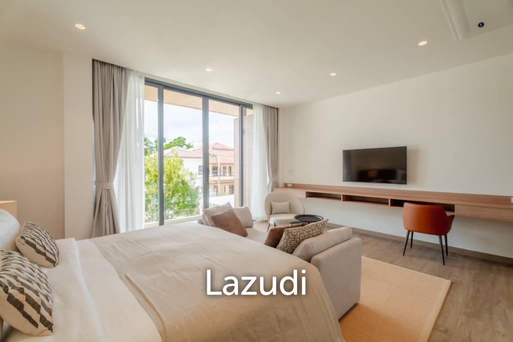 A luxurious 3-Bedroom Pool villa near Rawai Beach