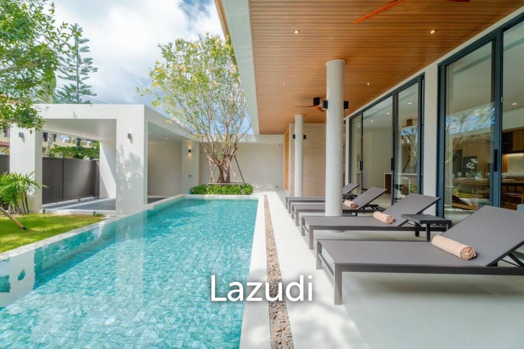 A luxurious 3-Bedroom Pool villa near Rawai Beach