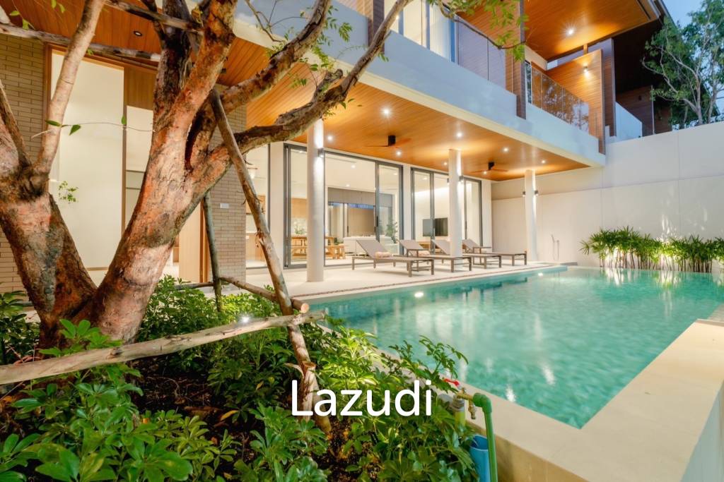 A luxurious 3-Bedroom Pool villa near Rawai Beach