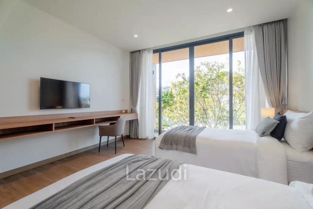 A luxurious 3-Bedroom Pool villa near Rawai Beach
