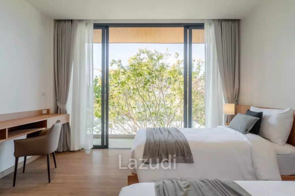 A luxurious 3-Bedroom Pool villa near Rawai Beach