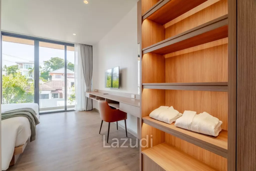 A luxurious 3-Bedroom Pool villa near Rawai Beach