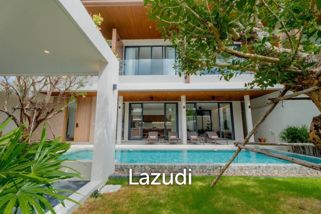 A luxurious 3-Bedroom Pool villa near Rawai Beach
