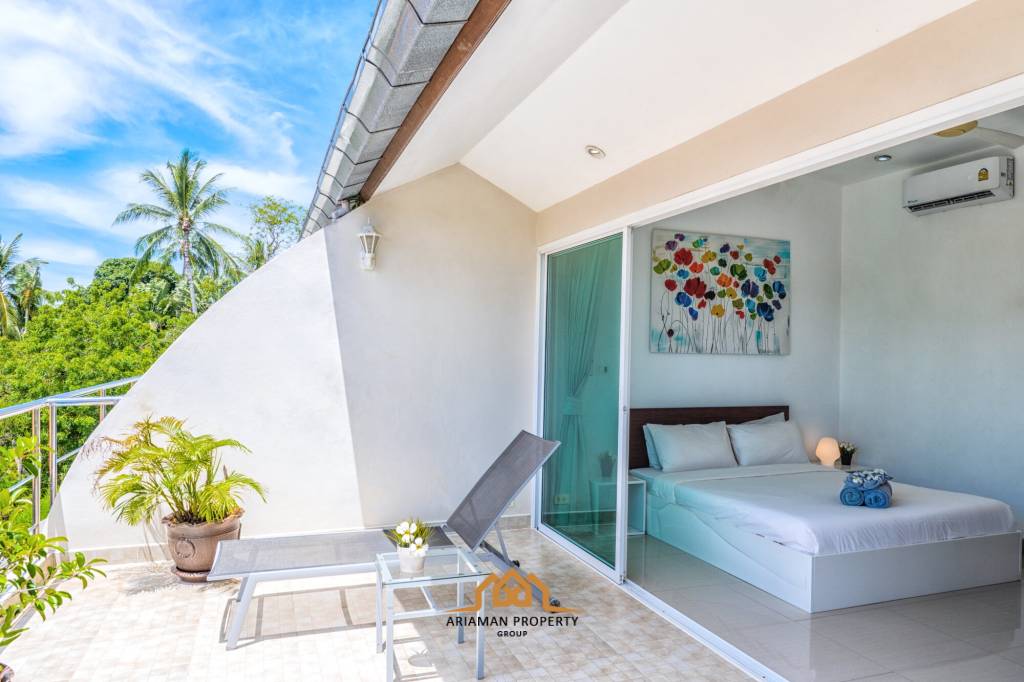 50m to the Beach, Townhouse with Private Pool in Bang Por