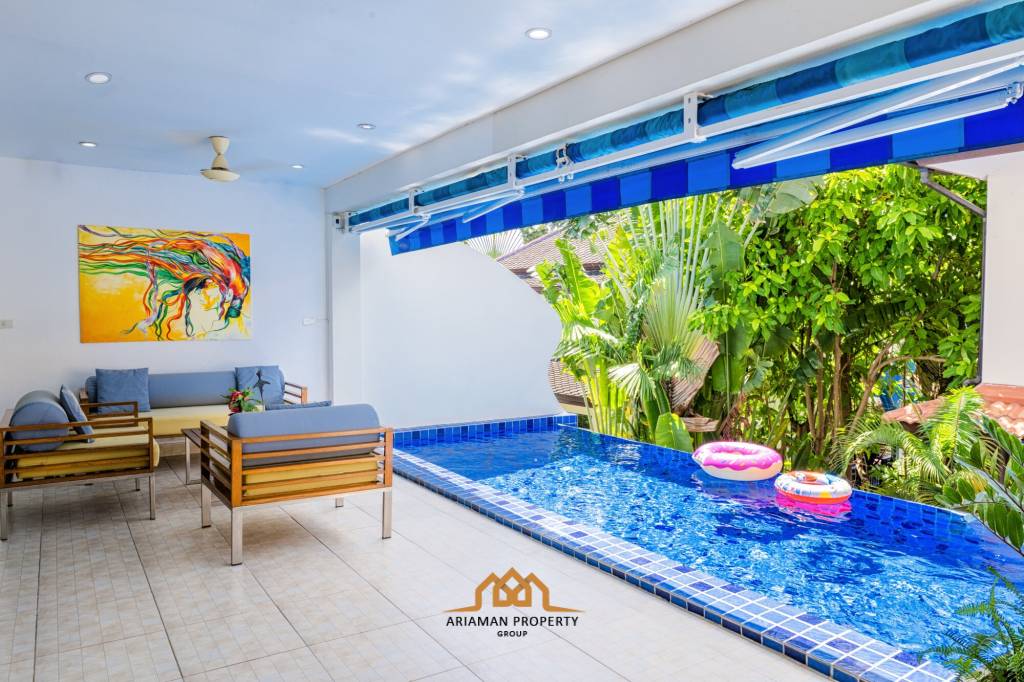 50m to the Beach, Townhouse with Private Pool in Bang Por