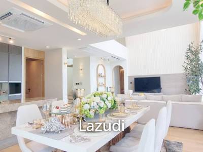 5 Bedrooms 7 Bathrooms 520 SQ.M. Manruetra pura