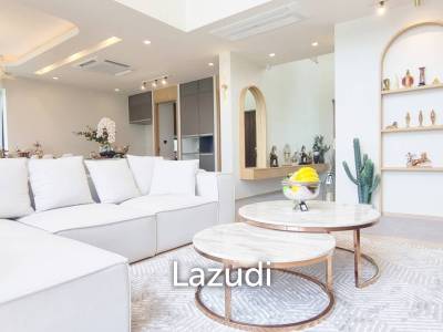 5 Bedrooms 7 Bathrooms 520 SQ.M. Manruetra pura