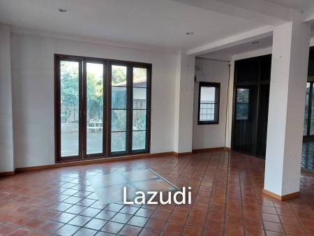 13 Rooms Apartment For Sale in Chiang Mai City