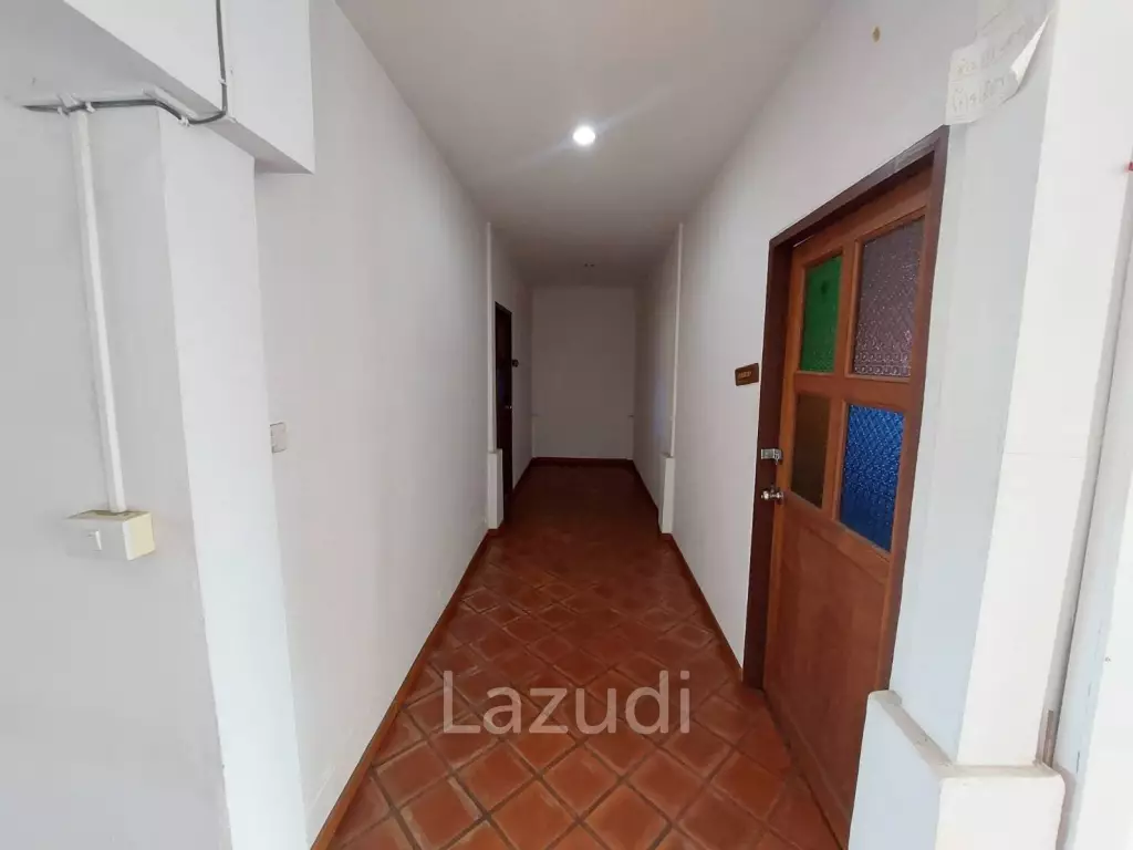 13 Rooms Apartment For Sale in Chiang Mai City