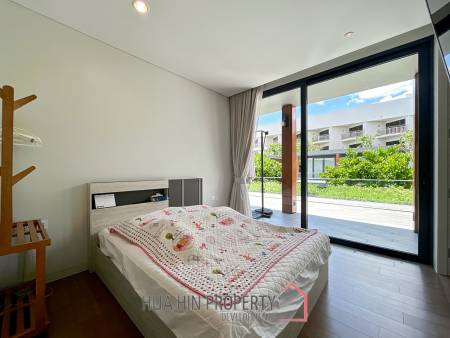 Baan Samranlom : 3 Bedroom Beachfront Villa