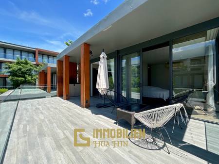 Baan Samranlom : 3 Bedroom Beachfront Villa