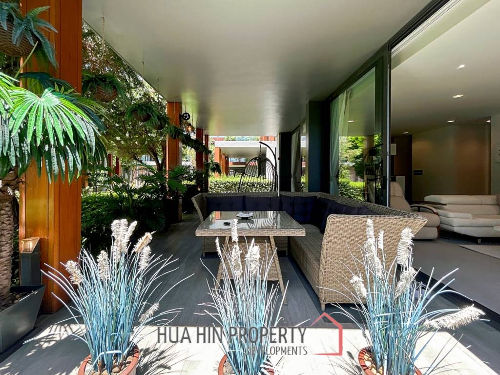 Baan Samranlom : 3 Bedroom Beachfront Villa
