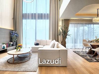 5 Bedrooms 7 Bathrooms 520 SQ.M. Manruetra pura