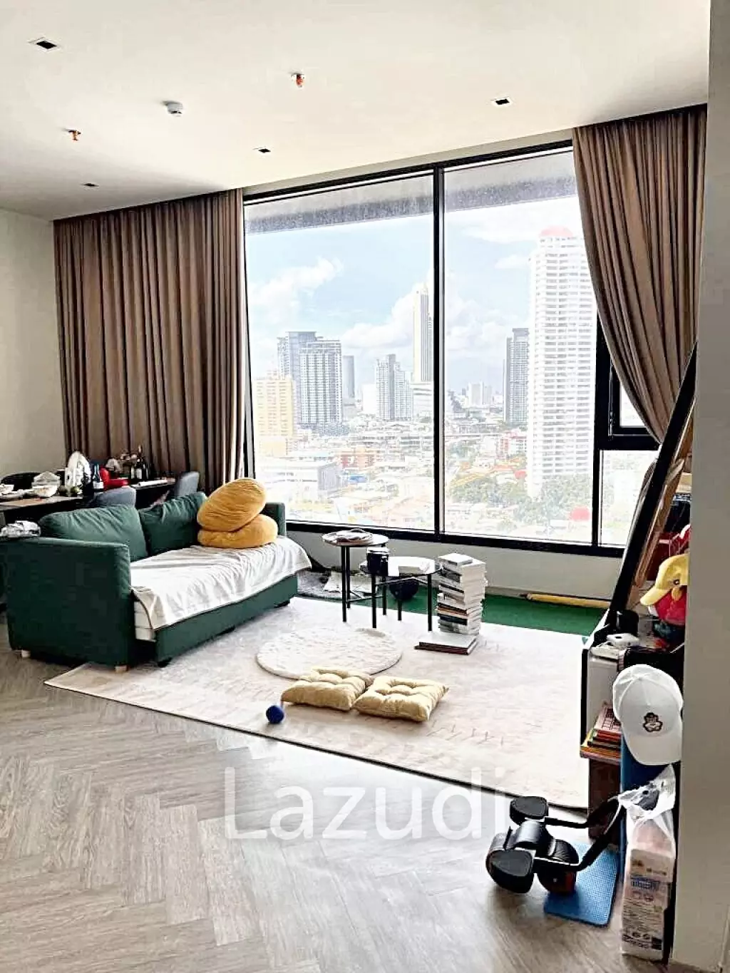 1 Bed 1 Bath 61 SQ.M Chapter Charoennakorn-Riverside