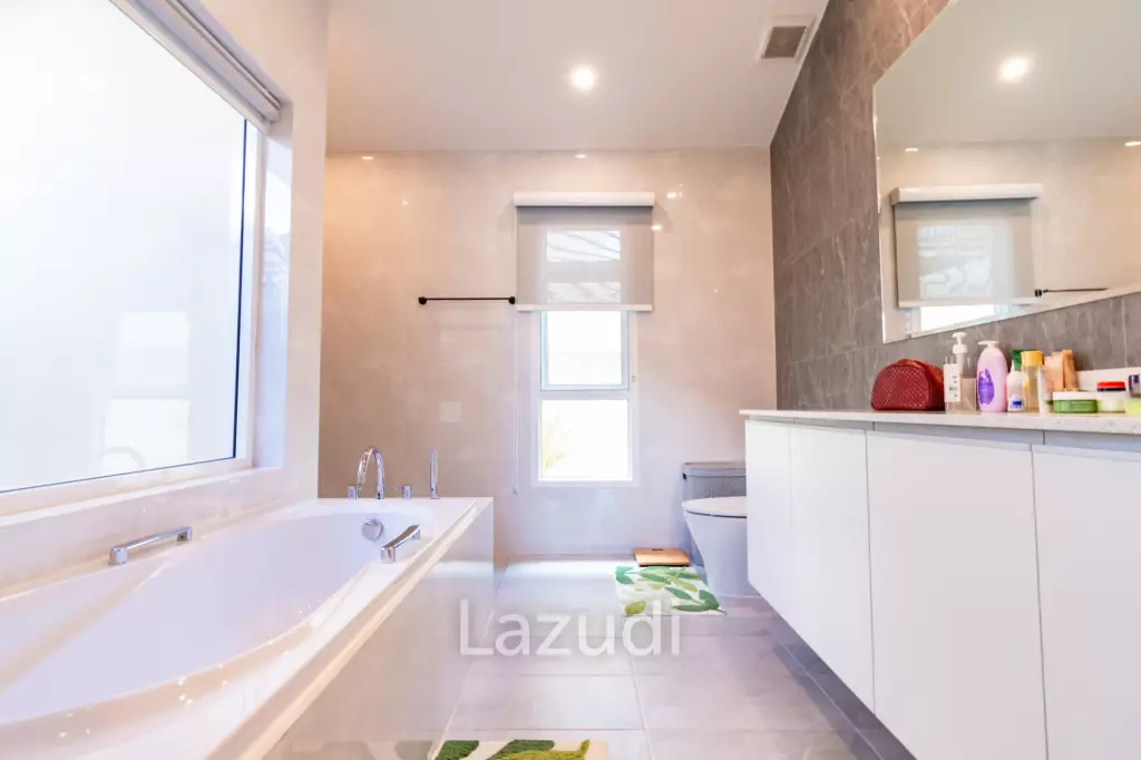 3 Beds 3 Baths 272.35 SQ.M Breeze Hill Hua Hin