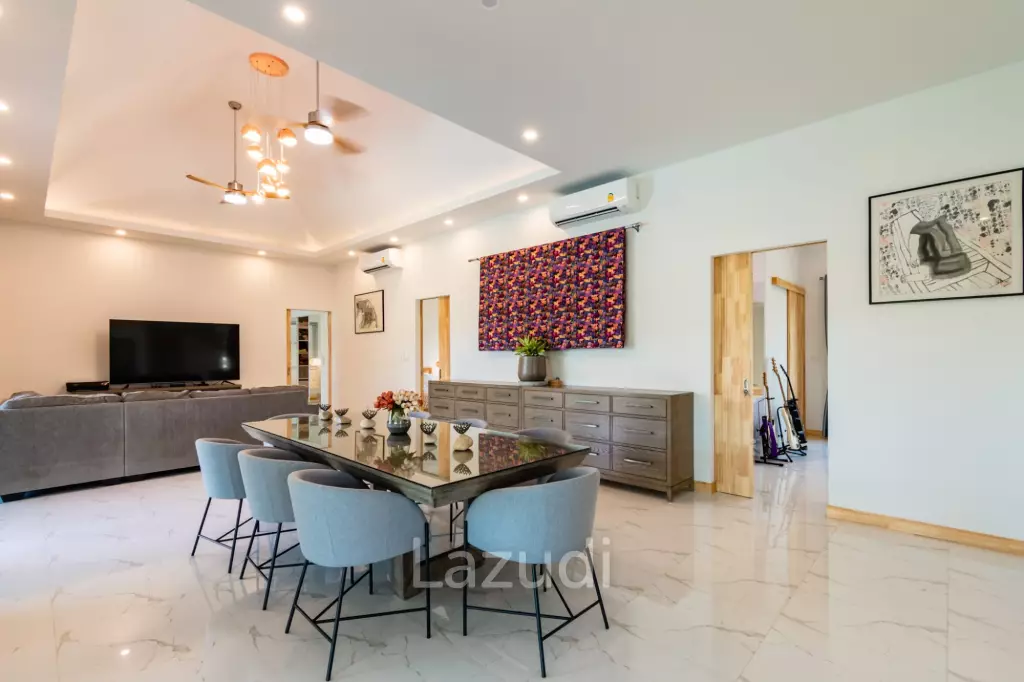 3 Beds 3 Baths 272.35 SQ.M Breeze Hill Hua Hin