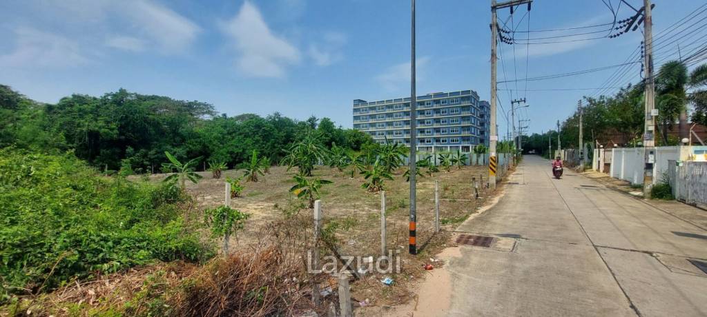 1,564 SQ.M.  Land for Sale in Jomtien area