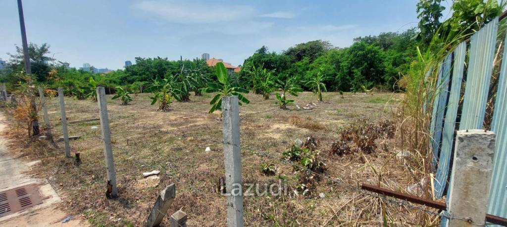 1,564 SQ.M.  Land for Sale in Jomtien area