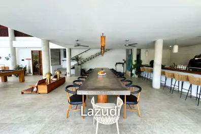 EXPANSIVE COASTAL VILLA WITH MODERN AMENITIES IN BINGIN
