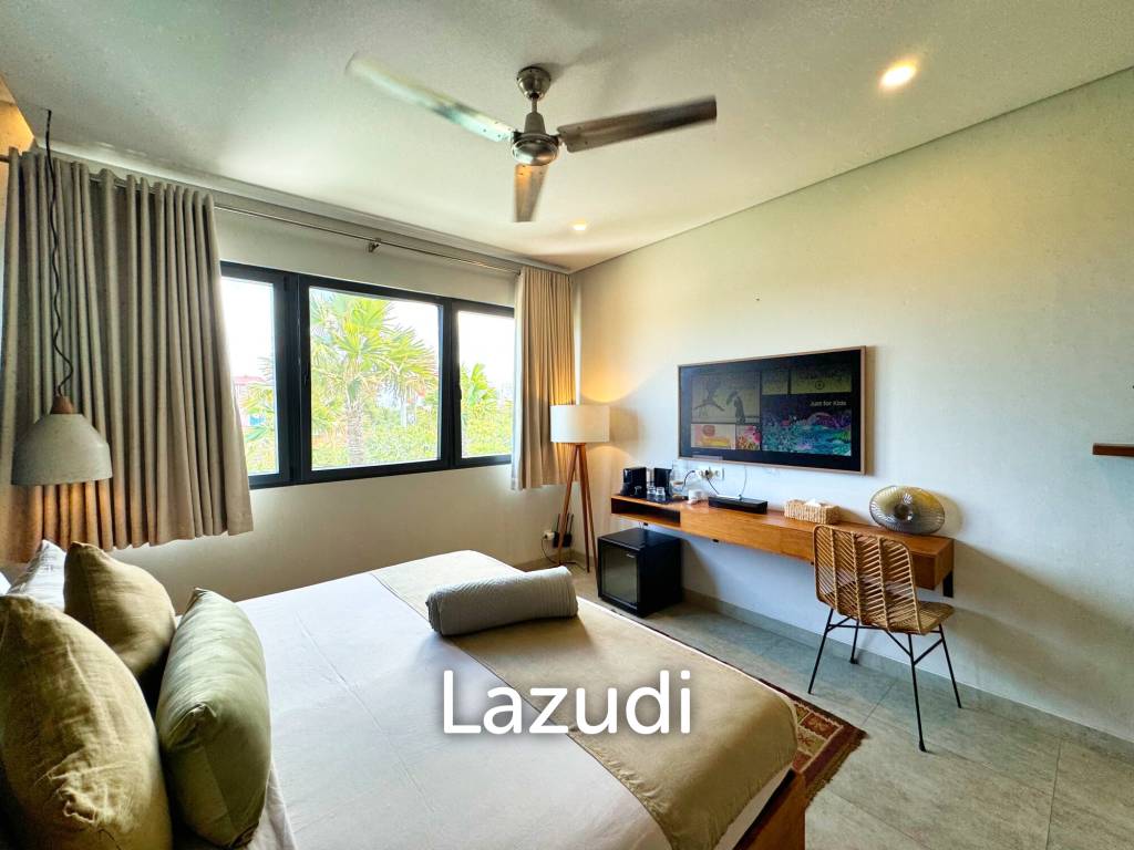 EXPANSIVE COASTAL VILLA WITH MODERN AMENITIES IN BINGIN