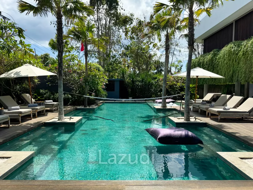 EXPANSIVE COASTAL VILLA WITH MODERN AMENITIES IN BINGIN