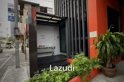 Super Prime Location Home Office for Sale and Rent in Sukhumvit 36